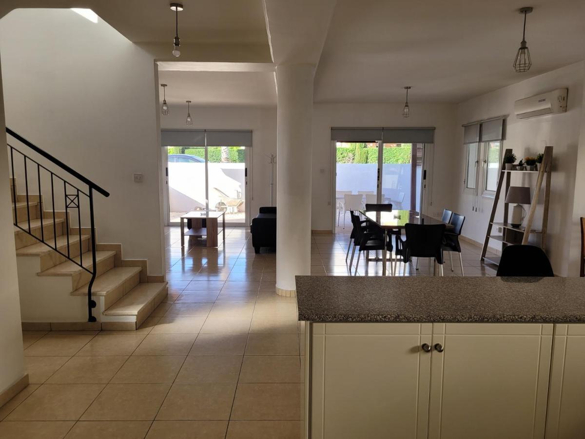 Elean Villa Пафос Экстерьер фото